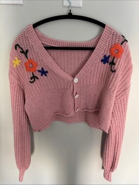 Pink Floral Embroidered V-Neck Cropped Sweater